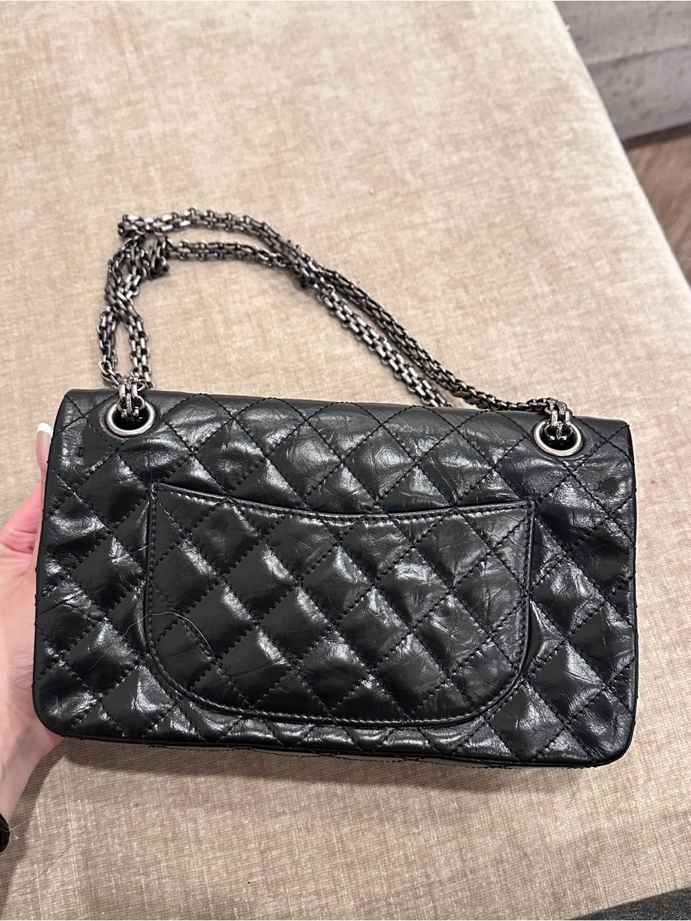 Classic Quilted Black Leather Shoulder Bag with Chain Strap - Picture 2 of 5